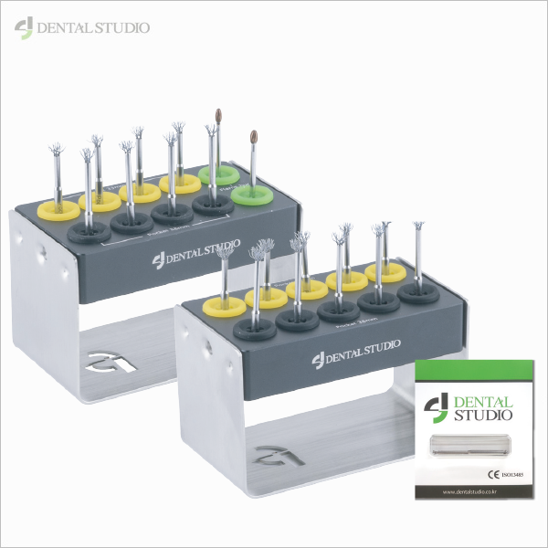 TITANIUM BRUSH DENTAL STUDIO